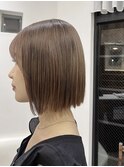 ミルクティーベージュ
