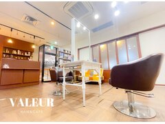 Hair & Cafe VALEUR【ヴァルール】