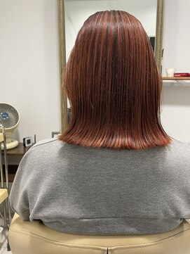 エピ(epi) オレンジミディアムボブ