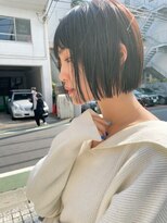 ロット 横浜(lot)&nbsp;ぱつっとボブ/切りっぱなし/艶髪スタイル[横浜駅]