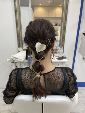 アルターシェリー(aL-ter che'rie) 編みおろし×玉ねぎヘア[カール/セミディ/シアーカラー]