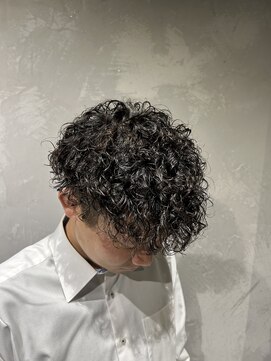 リュウギ(Ryugi) プードルパーマ