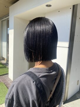 リアン(Lien) ぱつっとボブ