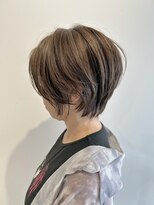 ギネス(Giness)&nbsp;透明感ハイライトショート