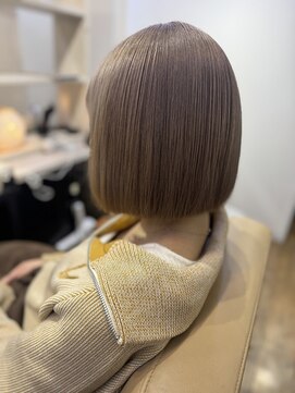 ラピス 新宿(Lapis) 【ミルクティーベージュ/ミルクティーカラー/ボブ】