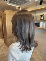 トゥーリ 大野城下大利店(tuuli)&nbsp;透明感アッシュベージュミディ