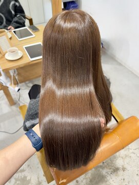 ジジ 宇都宮(Gigi) 髪質改善カラー/似合わせカット/ダークアッシュ/大人ガーリー