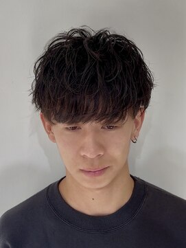 シャインセカンド 大宮(SHINE Second) 刈り上げセンターパート/波巻きツイストスパイラル/大宮