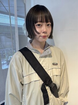 ロット(lot) 【Karen】顔まわりレイヤーボブ