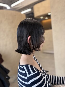 ウリ 横浜(uli) ふわっと柔らかいボブレイヤーカット