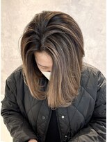 ベラバイブルーム(BELLA by Blume)&nbsp;大人世代でもトライしやすいバレイヤージュ