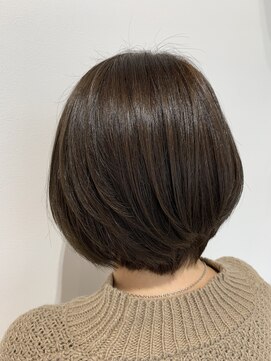 グランデュール 浜松東若林店(GRANDEUR) 前下がりグラデーションボブ
