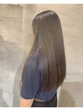 アティック ヘアーデザインアンドリラクゼーション(attic hair design&relaxation) オリーブグレージュ