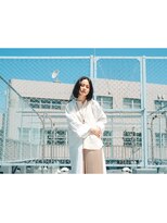 らふる其の二&nbsp;センターパート モードなスリークボブ