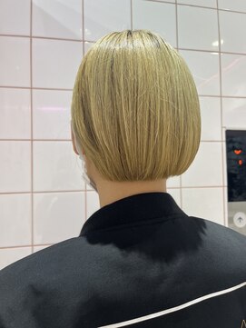 ロンドルーチェ 心斎橋(Lond luce) ダークアッシュ/ミディアムレイヤーカット［髪質改善/縮毛矯正］