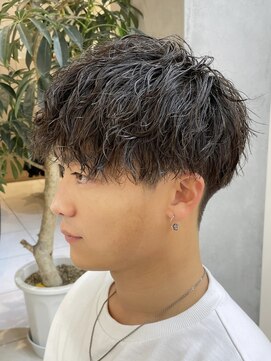 リルーム(re-room) ツイストスパイラルパーマ◎