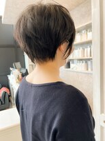 キャアリー(Caary)&nbsp;福山Caary40代50代小顔補正立体カットショートヘア.ショートボブ