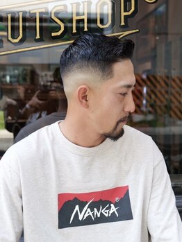 ローサムカットワークス(LOSOME CUT WORKS)の写真/【浅間町】メンズ専門店ならではの技術で清潔感UP！自分では難しい眉のお手入れもプロの手にお任せ◎