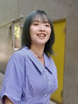 ビュートリアム 梅田(BEAUTRIUM)&nbsp;ウルフカット/顔周りカット /外ハネ/ダブルカラー