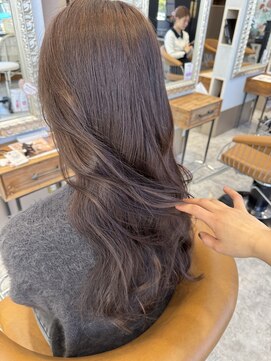 エムサロン 前橋川原(emusalon) くすみベージュ