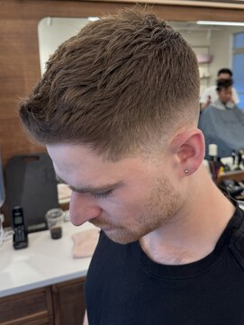 ザ チョップ ショップ ハラジュク(THE CHOP SHOP HARAJUKU) クルー／原宿バーバー／渋谷バーバー