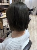 オリーブカラー