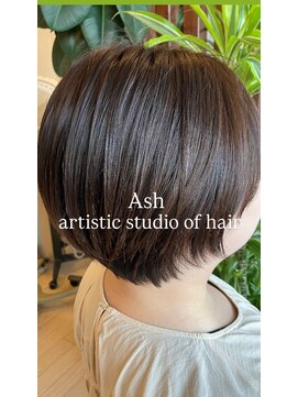 アッシュ アーティスティック スタジオ オブ ヘア(Ash artistic studio of hair) スッキリショート