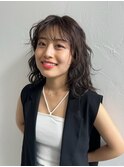 パーマ風巻き髪アレンジミディアムレイヤー
