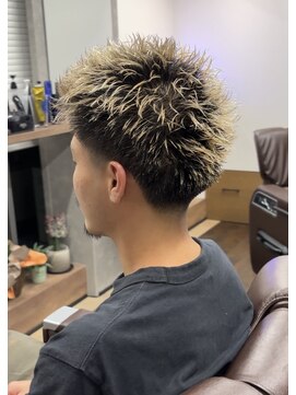 バタクラン(BATACLAN) スパイキーショート/テーパーフェード/バーバー/シェービング