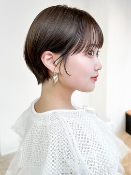 アイティー バイ アルバム 浦和店(IT by ALBUM) ショート顔周りレイヤーグレージュおくれ毛_F0923