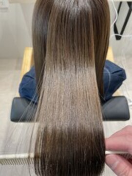 カエラ バイ アメリ(kaela by ameri) 【kaela 仲丸】艶サラストレート☆