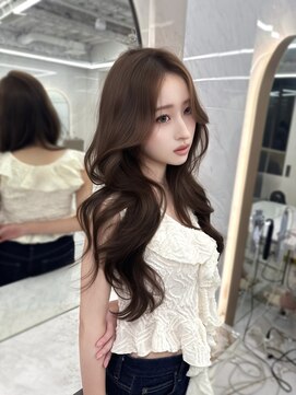 キティー サカエ(kiti SAKAE) グレージュ/レイヤーカット/ハッシュカット/オリーブベージュ/栄