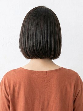 と和×美髪クリニック 巣鴨店 30・40・50代に。白髪・細毛ケアも叶う上品ワンレン艶ボブ