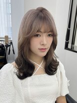 シーバイスリー 綱島(C×3)&nbsp;ホワイトベージュ × グラデーションカラー