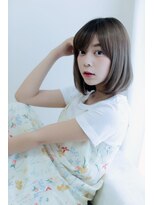 ミリム 栄矢場町店(MIRiM)&nbsp;【MUSE】マーメイドアッシュ、斜めバング、大人女子ボブ