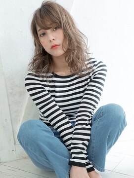 シー(see) ハーフ顔☆透け感バング×グレージュカラー