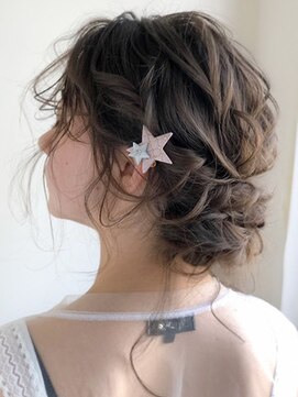 ゲッカビジン(GEKKABIJIN) カジュアルにも合う柔らかルーズアップ《六本木GEKKABIJIN 》