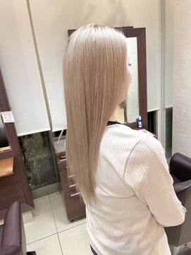 ファーレンピュアスウィート(fahren-pure-suite) ホワイトベージュ/ハイトーン/ブリーチ/髪質改善