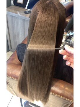 ロアナ 六本木(LOANA ROPPONGI) アッシュベージュカラーとロアナヘアエステ　髪質改善　飯塚