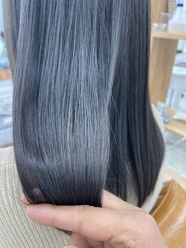 レオ 幸手(Leo) 20代30代40代大人可愛い髪質改善小顔艶感ミディグレージュ