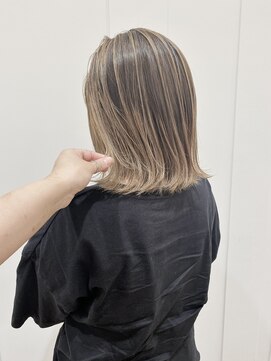 コワファースト させぼ五番街店(COIFF1RST) コントラストバレイヤージュ