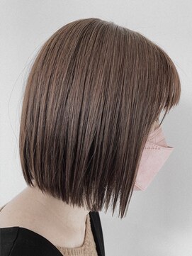 ニル 柏の葉(Nil) 切りっぱなしボブ/ベージュ/オリーブカラー/韓国ヘア
