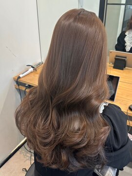 ラックスビールーチェ 沖縄那覇イオンモール店(LUXBE LUCE) ピンクブラウンくすみカラーエモージュグレージュ透明感カラー