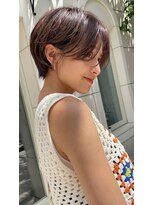 ロット 横浜(lot)&nbsp;耳かけハンサムショート×センターパート[横浜駅]