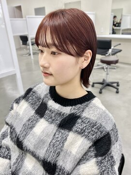 キートス 高知店(kiitos) ○ブリーチなしワインレッド耳かけタイトボブ20代30代40代