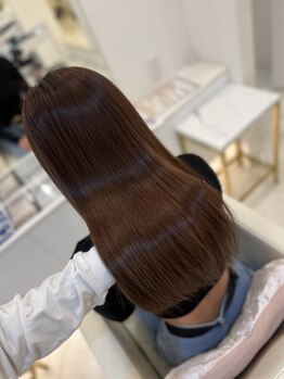 シャルム バイ アローズCharm by Arose)の写真/トレンドのツヤ感のある暗色系カラー＊最適なカラーと絶妙な抜け感で褒められStyleに♪