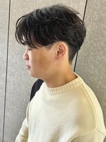 ニアウ 太田店(Niau)&nbsp;センターパートニュアンスパーマフェザーショートフェザーパーマ