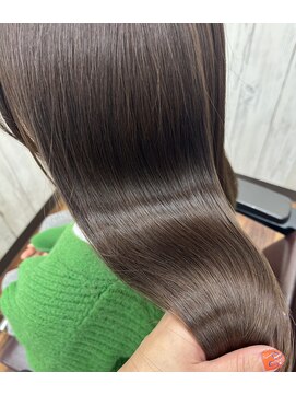 チコ 久留米店 艶々ショコラブラウン