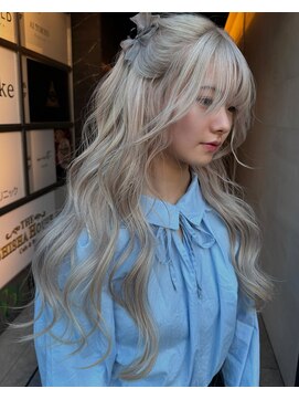 ディーエヌエー バイ エゴル(DiNA by ENGOL) ホワイトベージュ/ブリーチカラー/ハイトーンカラー