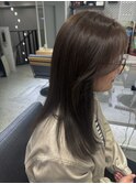 大人カジュアル、オリーブベージュ